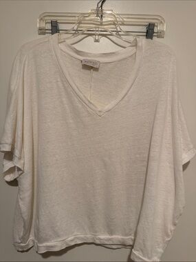 Nomad White V-Neck Short Sleeve Tee
